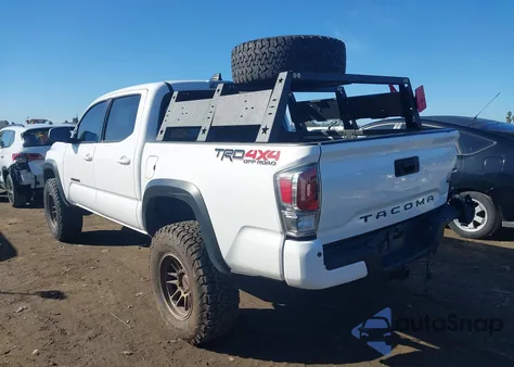 2020 Toyota Tacoma Trd Off-Road z USA, uszkodzony, nr VIN 3TMCZ5AN0LM362230